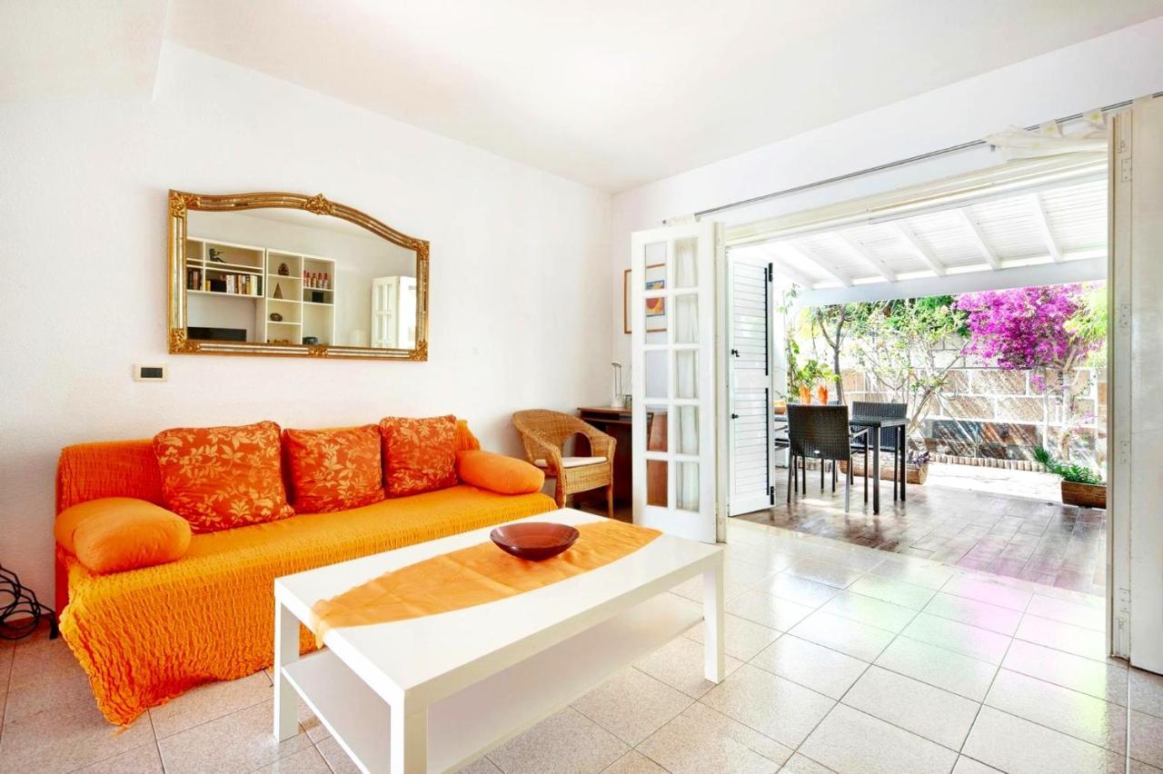Casa Sarita - Farbenfrohes Ferienhaus Chayofa Exteriör bild