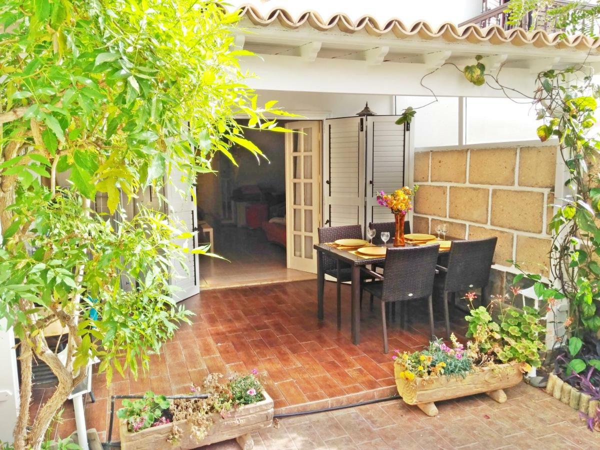 Casa Sarita - Farbenfrohes Ferienhaus Chayofa Exteriör bild